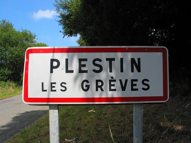103 Plestin les Greves.JPG